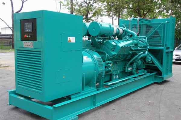 湄潭柴油发电机组电压不稳定怎样维修？